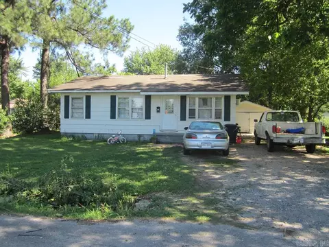 734 E Cherry, Piggott, AR 72454 photo 1