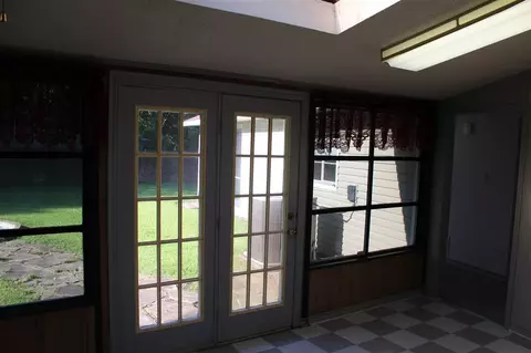 1118 E 3rd St, Hope, AR 71801 photo 7