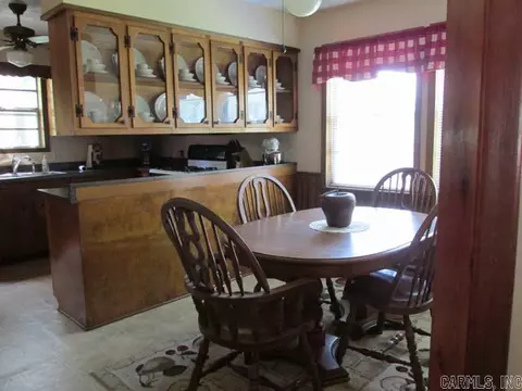 209 S Gideon Ave, Gideon, MO 63848 photo 4