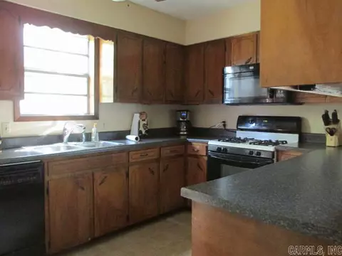 209 S Gideon Ave, Gideon, MO 63848 photo 6