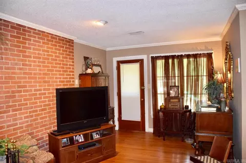 417 Sharp, Camden, AR 71701 photo 4