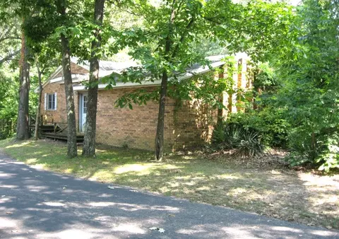 917 S One Mile Rd, Dexter, MO 63841 photo 4