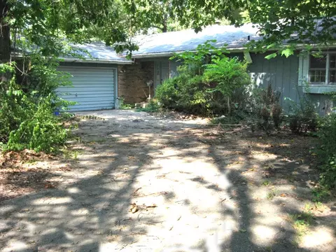 917 S One Mile Rd, Dexter, MO 63841 photo 5