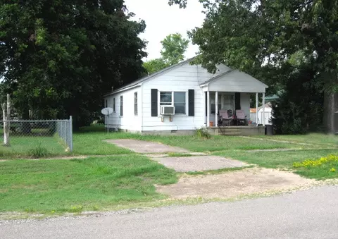 109 E Castor, Dexter, MO 63841 photo 2