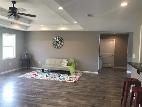 403 Dacus, Sikeston, MO 63801 photo 3