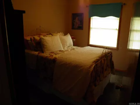 105 Pierce, Paris, AR 72855 photo 5