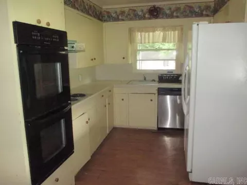 617 Sharp, Camden, AR 71701 photo 6