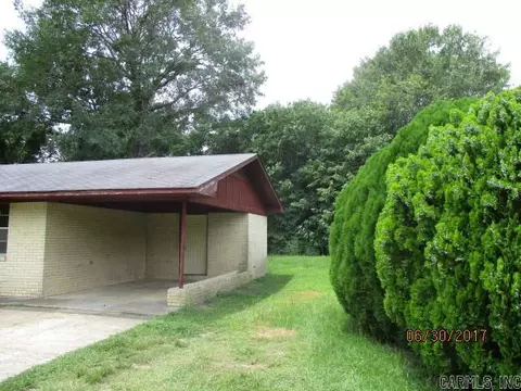 144 S 9th St, Hampton, AR 71744 photo 2