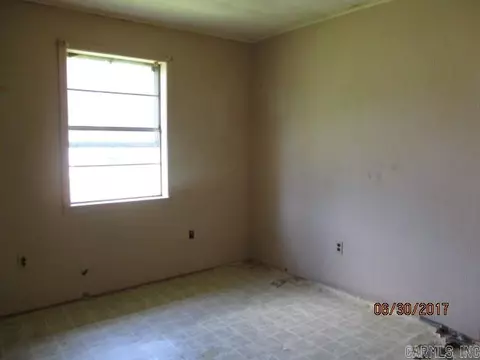 144 S 9th St, Hampton, AR 71744 photo 6