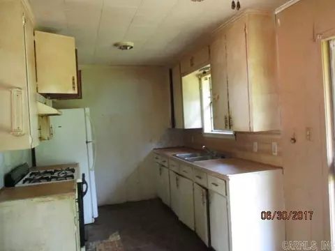 144 S 9th St, Hampton, AR 71744 photo 5