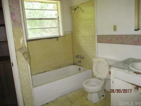 144 S 9th St, Hampton, AR 71744 photo 7