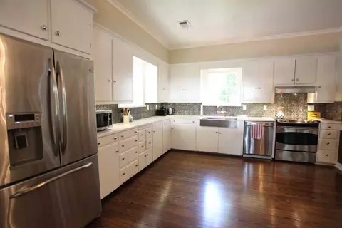 619 E 5th, El Dorado, AR 71730 photo 9