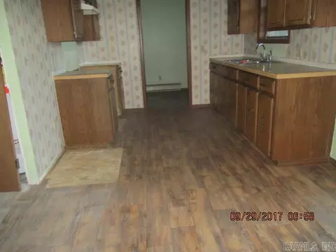 611 Perry Dr, Dexter, MO 63841 photo 3
