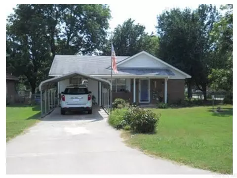 809 W Mcilroy, Ozark, AR 72949 photo 1