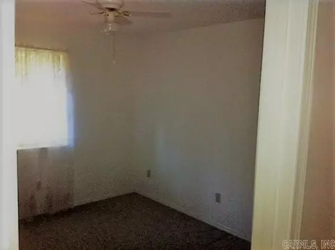 809 W Mcilroy, Ozark, AR 72949 photo 8