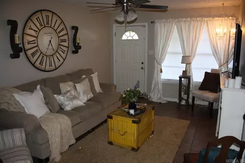 1506 E 48th St, Texarkana, AR 71854 photo 5