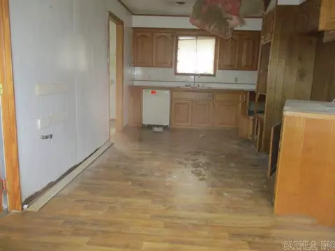 903 E Almar, Malden, MO 63863 photo 4