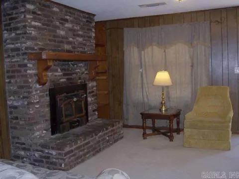 620 E 5th St, El Dorado, AR 71730 photo 3
