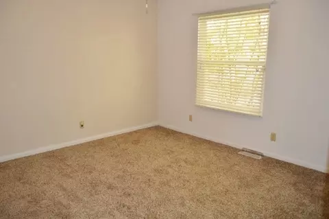 26 Circle Dr, Dexter, MO 63841 photo 3