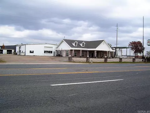 1610 S Constitution Ave, Ashdown, AR 71822 photo 1