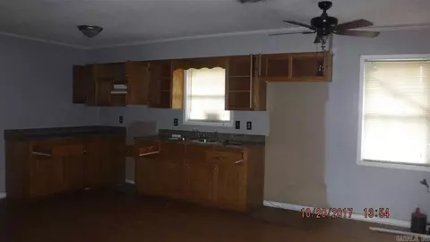 304 Pine St, Keiser, AR 72351 photo 3