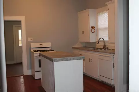 204 E Academy St, Paris, AR 72855 photo 2