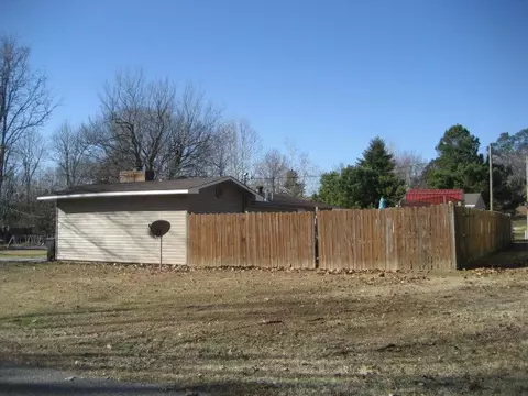101 Hunt St, Dexter, MO 63841 photo 6