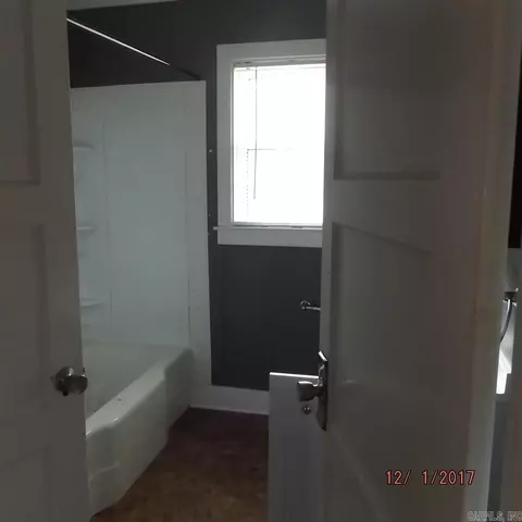 110 E Busbee, Camden, AR 71701 photo 5