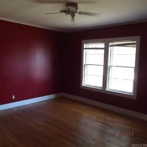 110 E Busbee, Camden, AR 71701 photo 9