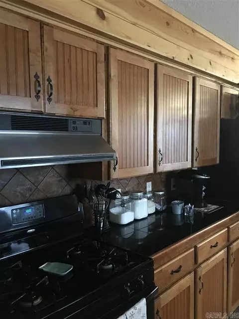 402 Maple Dr, Mountain View, AR 72560 photo 13