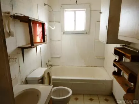 2010 County Road 508, Rector, AR 72461 photo 6