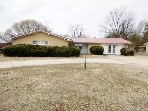1925 Preston Dr, Kennett, MO 63857 photo 1