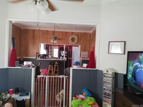 371 E Richmond, Ashdown, AR 71822 photo 4