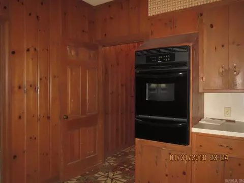 404 W Pine St, Warren, AR 71671 photo 5