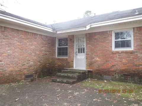 404 W Pine St, Warren, AR 71671 photo 16
