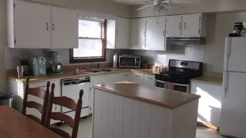 202 E Taylor, Bloomfield, MO 63825 photo 5