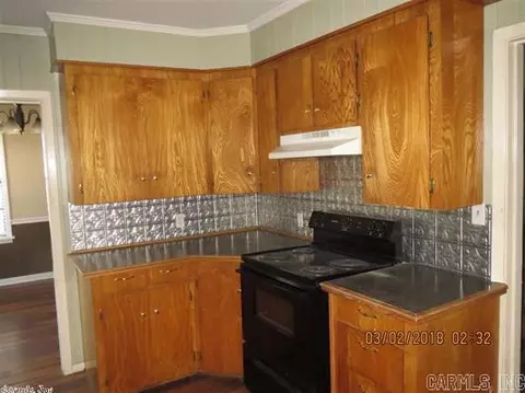 508 Fullerton St, Warren, AR 71671 photo 4