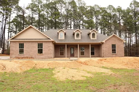 119 Molnaird Loop, El Dorado, AR 71730 photo 1
