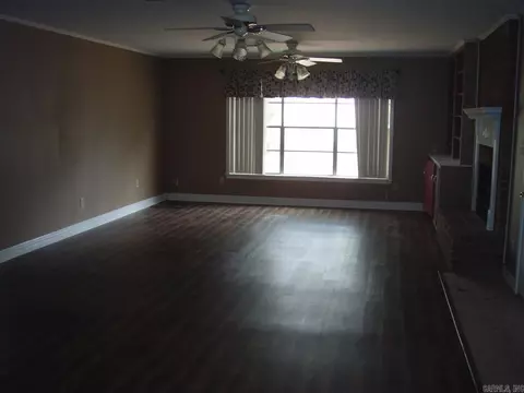 570 Oak St, Ashdown, AR 71822 photo 3