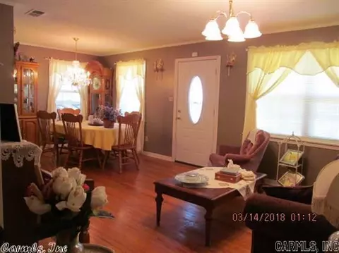 610 E Cedar St, Warren, AR 71671 photo 10