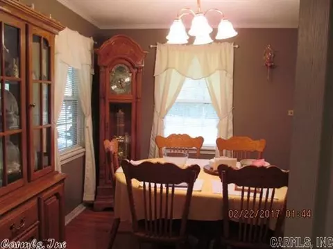 610 E Cedar St, Warren, AR 71671 photo 9