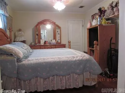 610 E Cedar St, Warren, AR 71671 photo 21