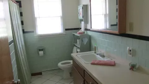 104 E Bloomfield Ave, Bloomfield, MO 63825 photo 8