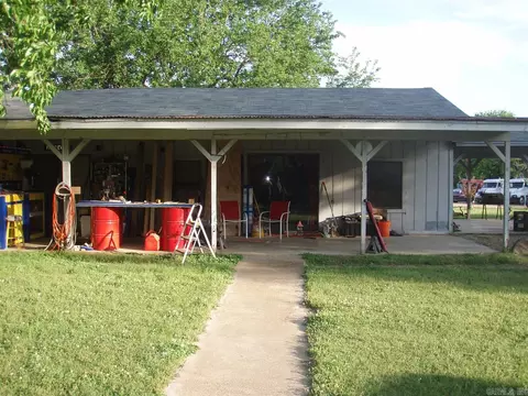 845 Peyton Ave, Ashdown, AR 71822 photo 3
