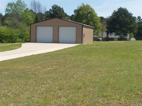 2409 E Plainview, Hope, AR 71801 photo 16