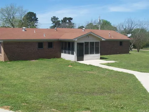 2409 E Plainview, Hope, AR 71801 photo 14