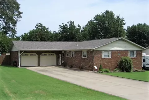 202 Boucher St, Dexter, MO 63841 photo 2