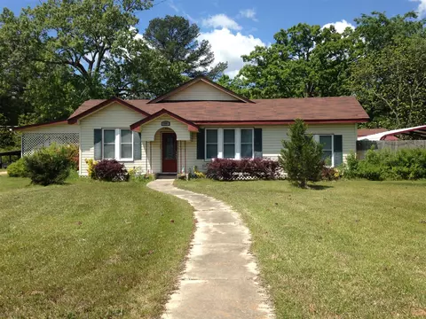 603 S Lee, Hampton, AR 71744 photo 1