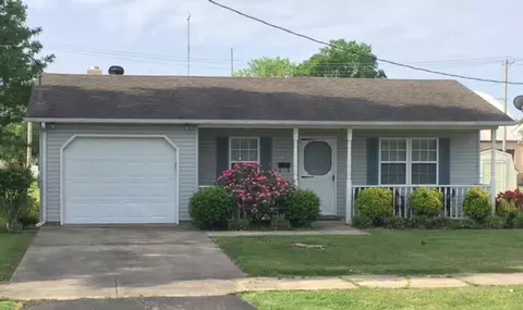 116 E Market, Dexter, MO 63841 photo 1