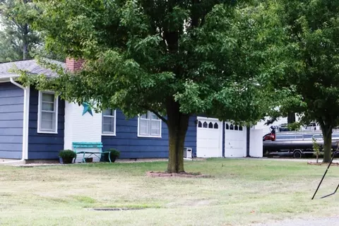 402 Glenstone, Dexter, MO 63841 photo 18